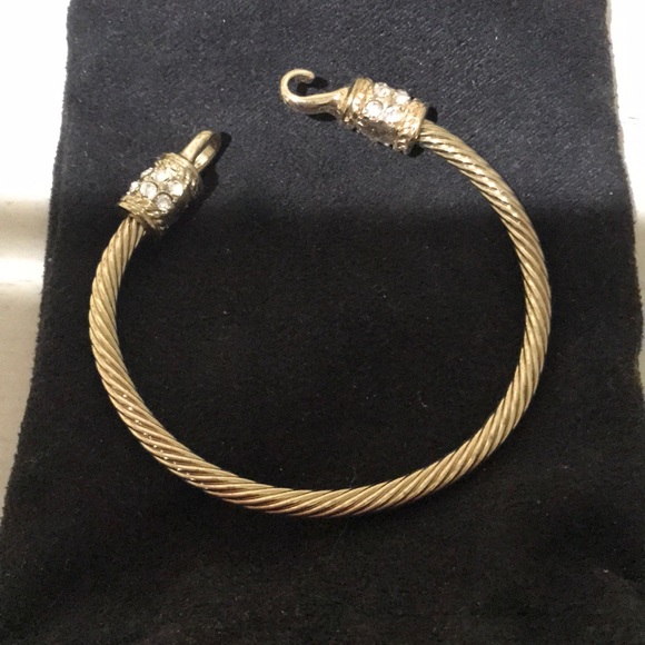 Bracelets three sets - Picture 2 of 7